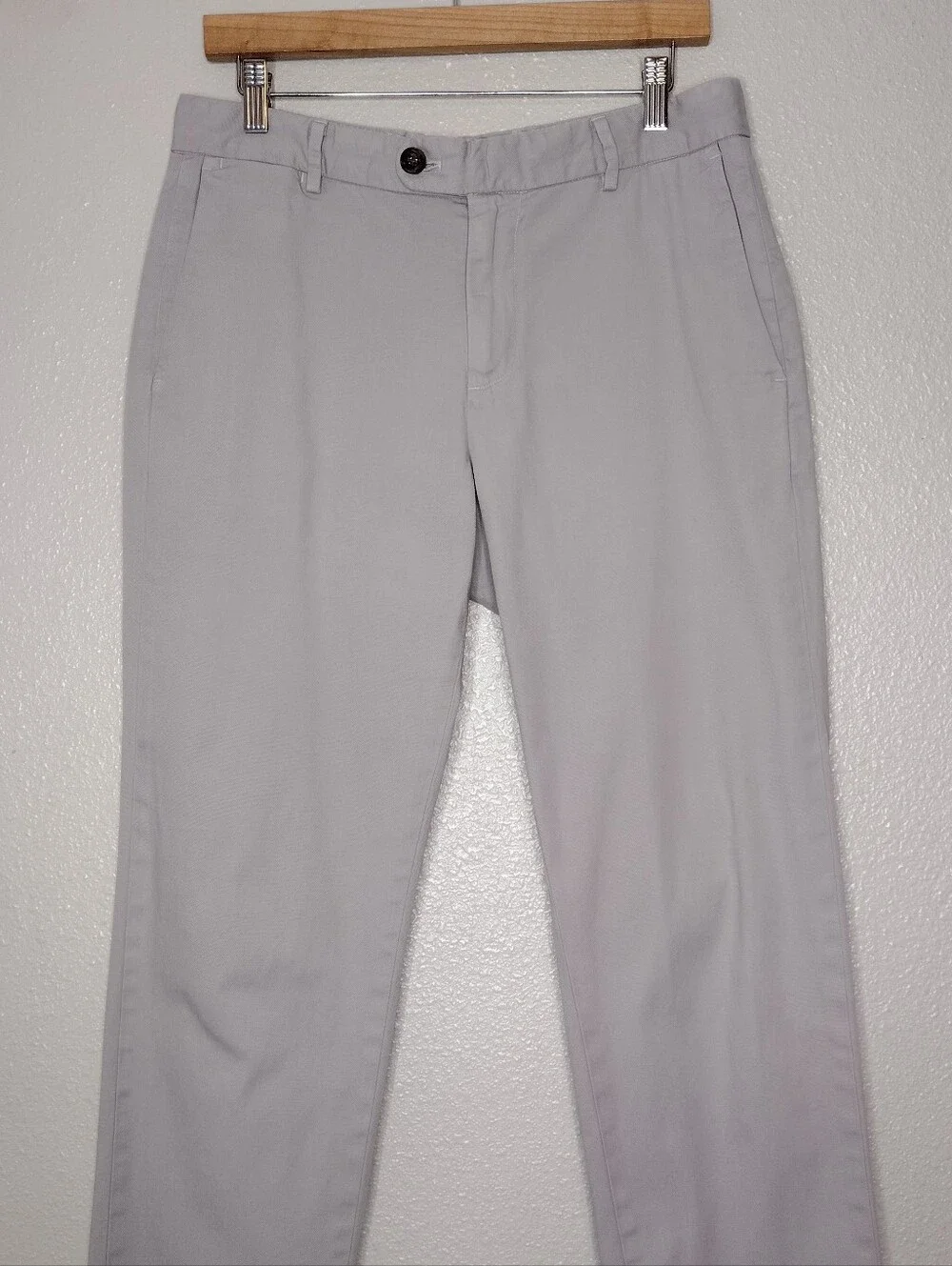 Bonobos Light Gray Straight Fit Athletic Chinos Sz 30/30